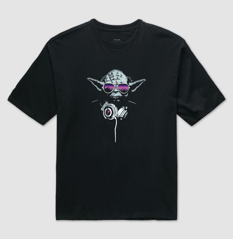 Camiseta Mestre Nas Estrelas Oversized