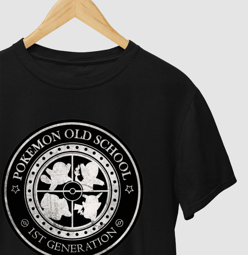 Camiseta Pokemon Old School Generation