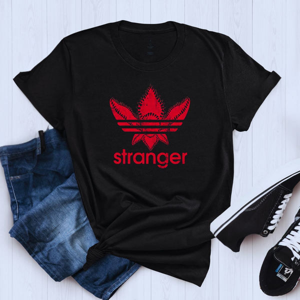 Camiseta Stranger Things Stranger