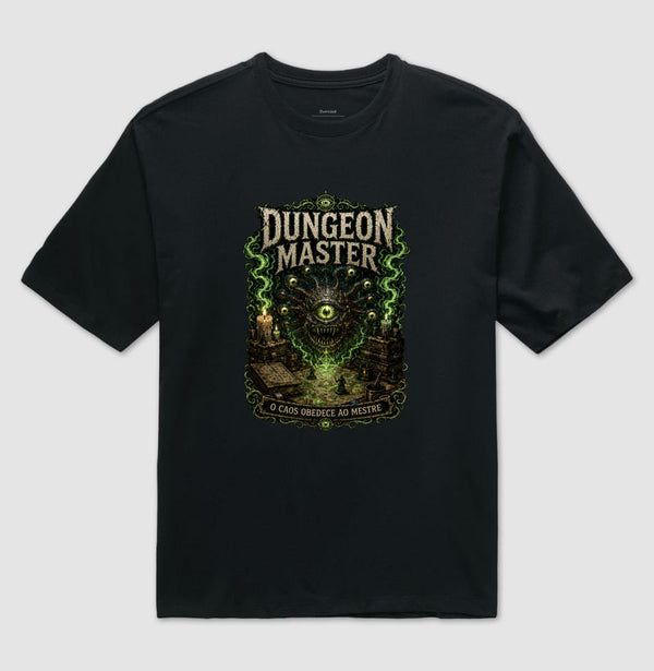 Camiseta RPG O Caos Obedece Ao Mestre Oversized