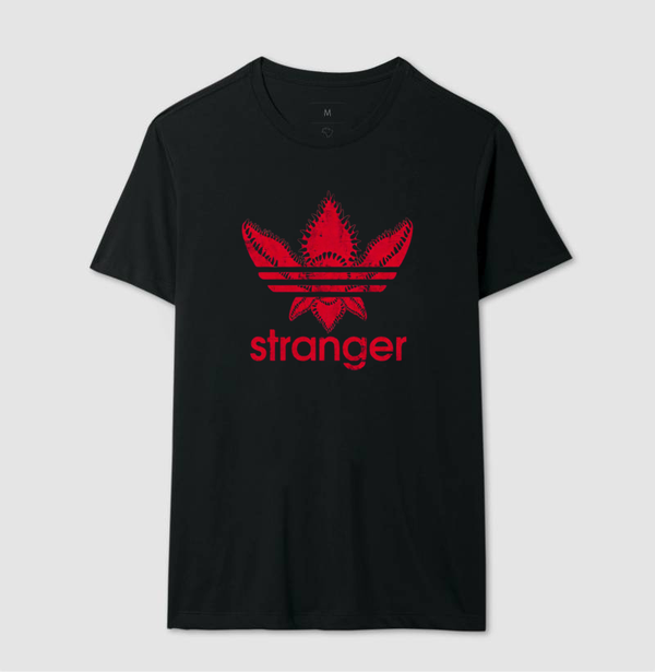 Camiseta Stranger Things Stranger